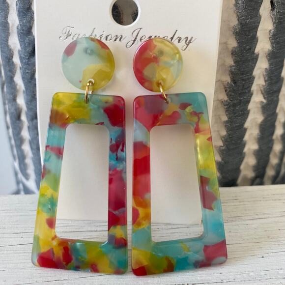 Boutique Acrylic Colorful Rectangular Dangle Lightweight Drop Earrings NEW - Picture 1 of 4